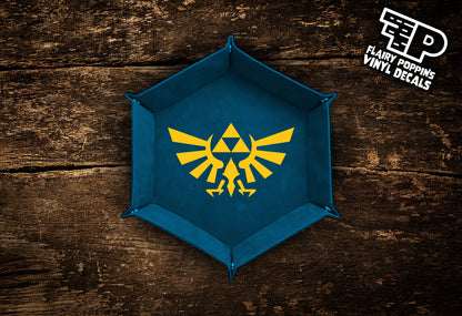 Hyrule Crest Triforce Dice Tray