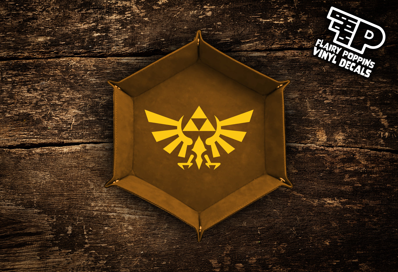 Hyrule Crest Triforce Dice Tray