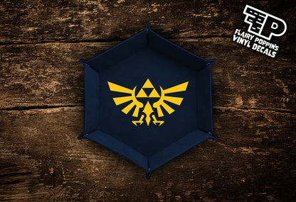 Hyrule Crest Triforce Dice Tray