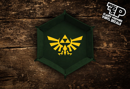 Hyrule Crest Triforce Dice Tray