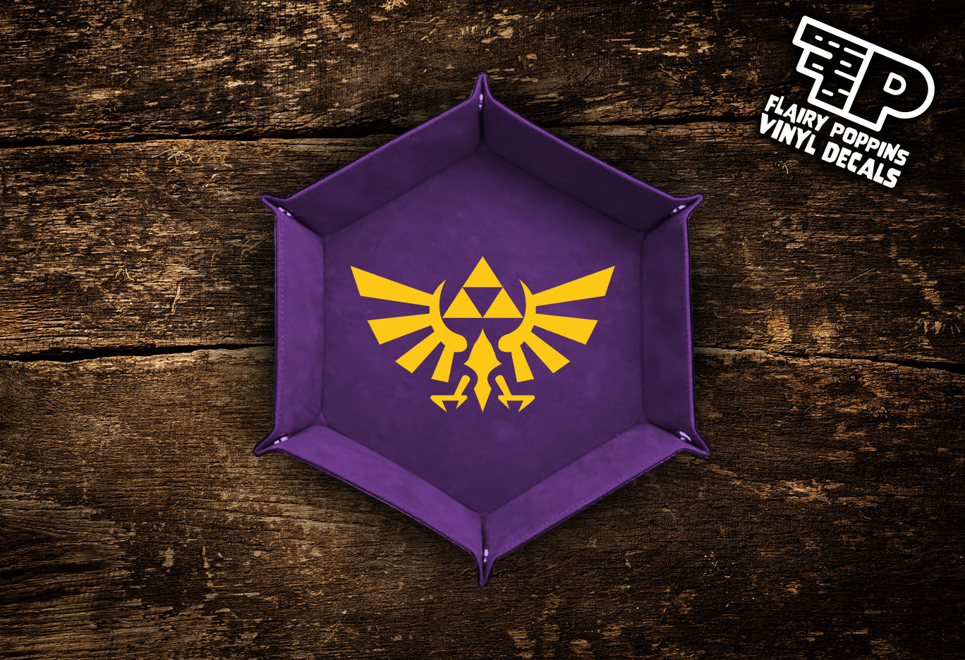 Hyrule Crest Triforce Dice Tray